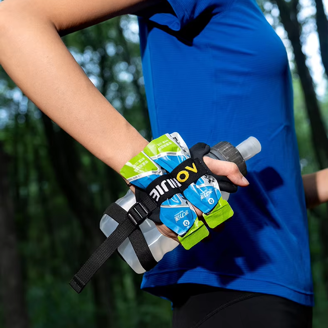 Aonijie A7110 Handheld Sports Water Bottle Bag 450ml - Kettle Bag Lari Sepeda Gym Outdoor