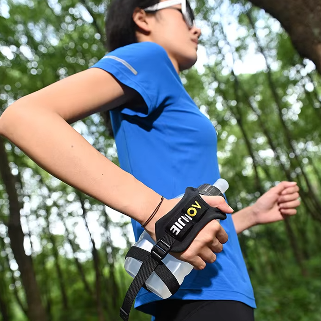 Aonijie A7110 Handheld Sports Water Bottle Bag 450ml - Kettle Bag Lari Sepeda Gym Outdoor