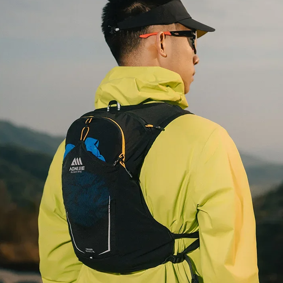 Aonijie C9125 Hydration Backpack Vest 8L Marathon Running Hiking